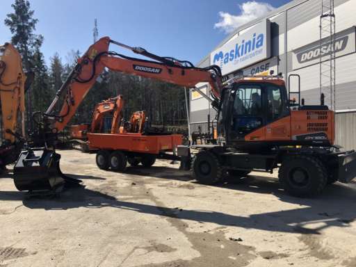 LEVERANS AV DOOSAN DX160W-5 FRÅN VÅR ANLÄGGNING I JÄRFÄLLA!