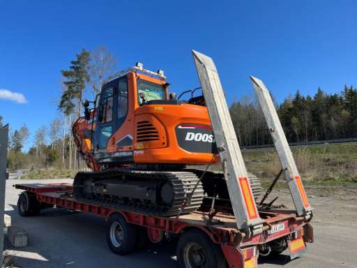 LEVERANS AV DOOSAN DX140LCR-7!