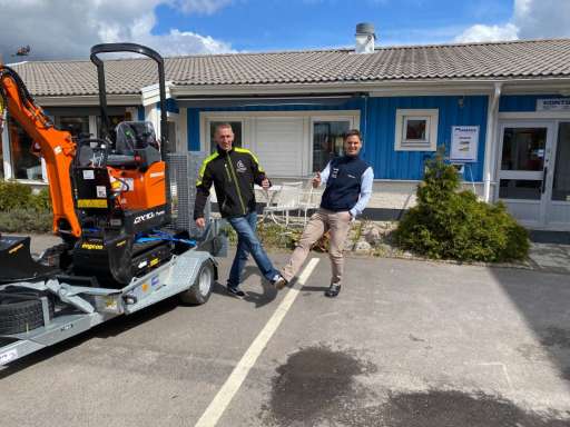 LEVERANS AV DOOSAN DX10Z TILL GLAD KUND FRÅN VÅR ANLÄGGNING I LINKÖPING! 