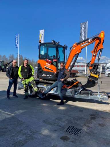 LEVERANS AV DOOSAN DX27Z! 