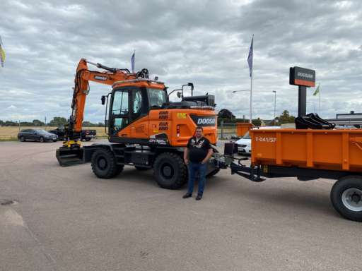 LEVERANS AV DOOSAN DX165W-5! 