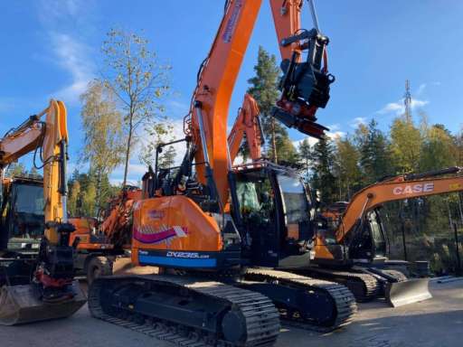 LEVERANS AV DOOSAN DX235LCR-5!