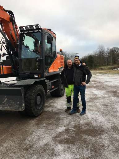 LEVERANS AV DOOSAN DX160W-5 TILL JIFAS!