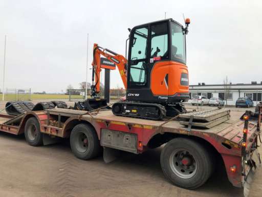 LEVERANS AV DOOSAN DX19!