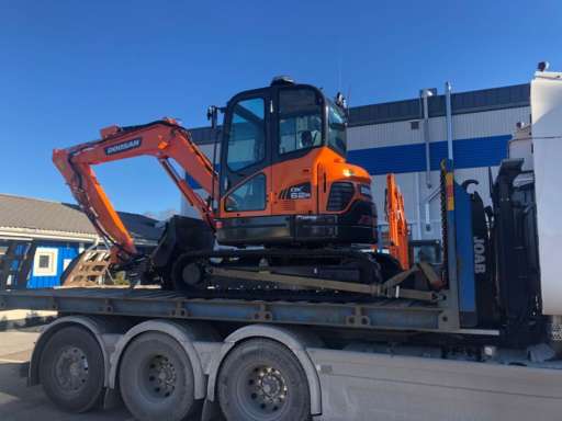 LEVERANS AV DOOSAN DX62R-3! 