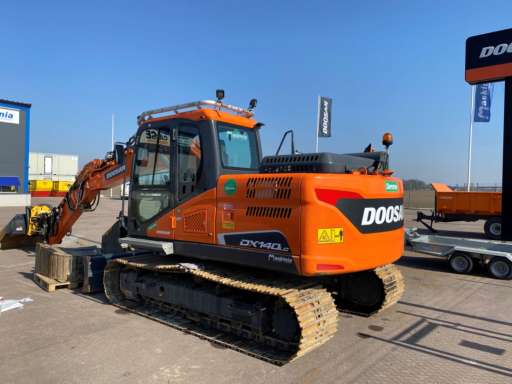 LEVERANS AV DOOSAN DX140LC-5!