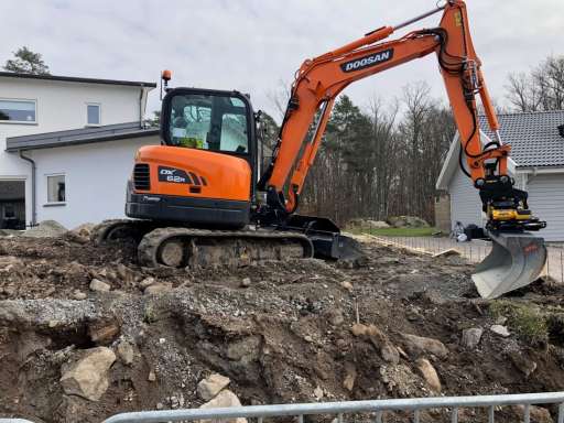 LEVERANS AV DOOSAN DX62R-3!