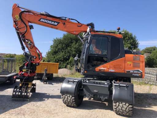 LEVERANS AV DOOSAN DX165WR-7!